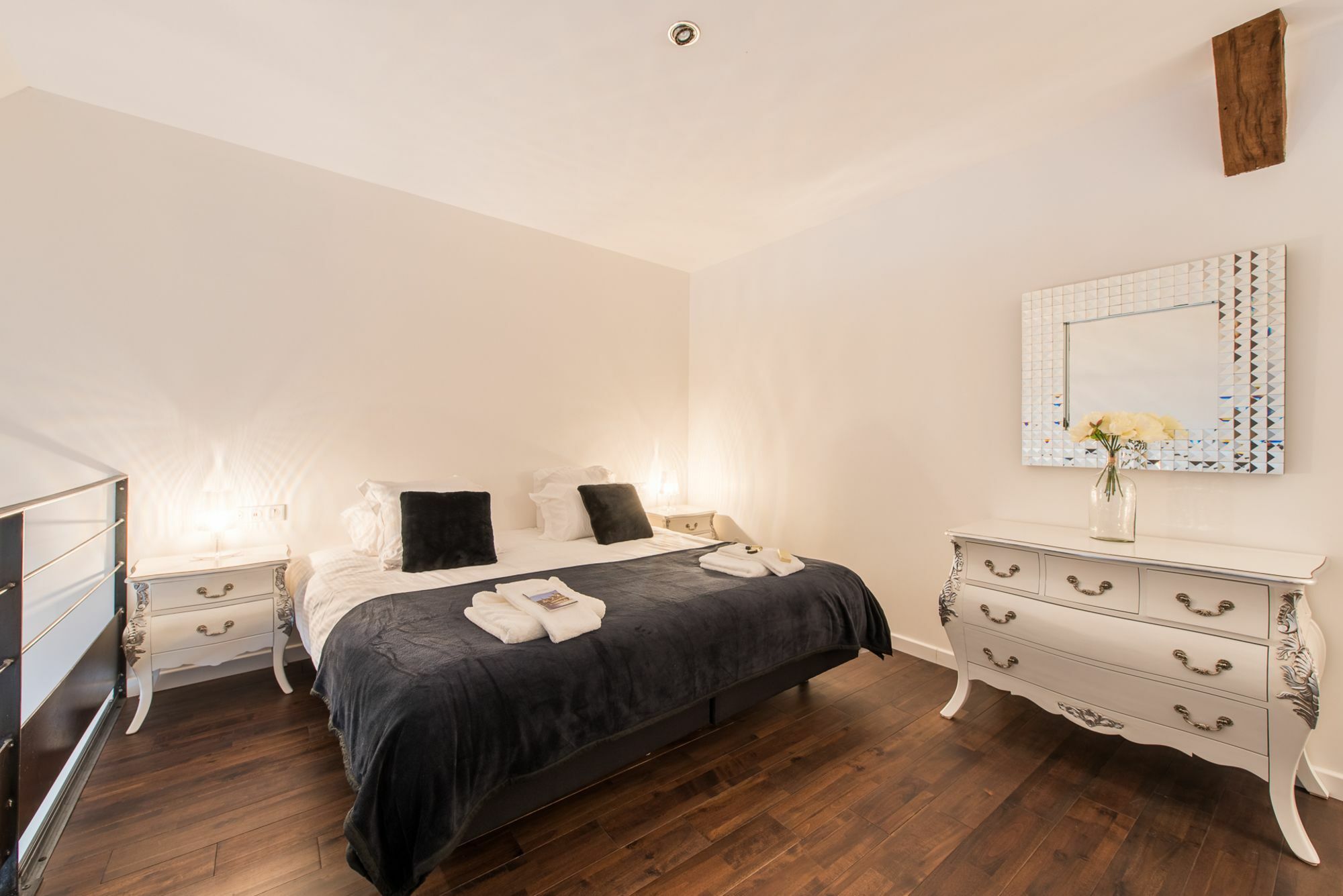 Apartamento Le Loft De La Rochepot Beaune  Exterior foto